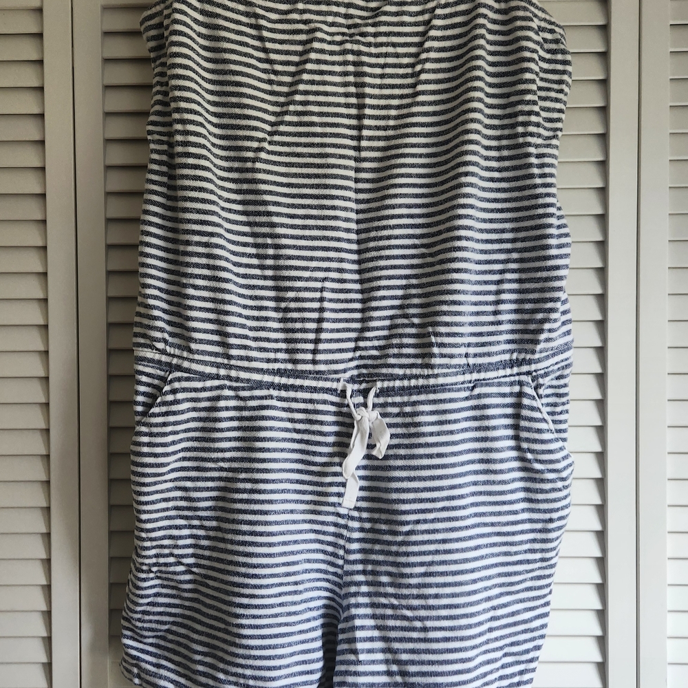 ☀️Old Navy Blue and White Striped strapless Jumpsuit